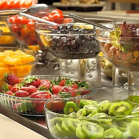 Hotel Ramada By Wyndham Cekirge Thermal & 4*