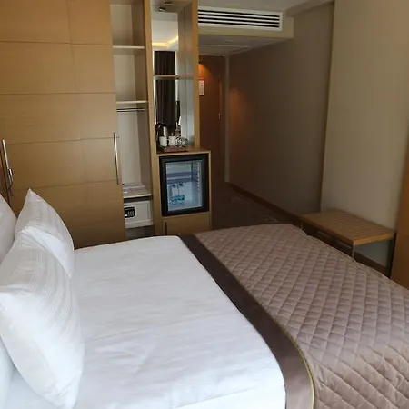 Ramada By Wyndham Cekirge Thermal &