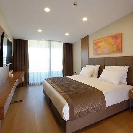 Ramada By Wyndham Cekirge Thermal &