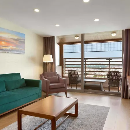 Ramada By Wyndham Cekirge Thermal & Hotel 4*