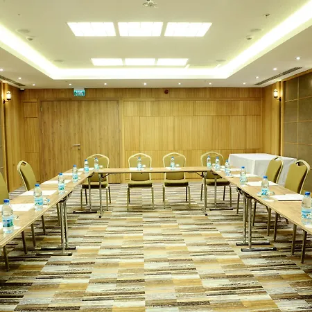 Ramada By Wyndham Cekirge Thermal & Hotel 4*
